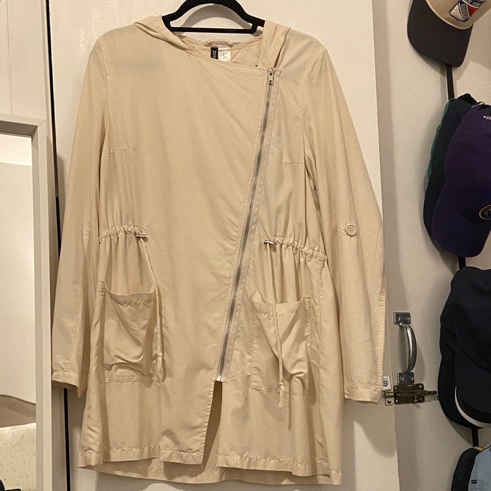 H&M Women’s Cream Hooded Jacket